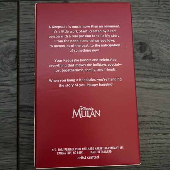 Hallmark Mulan ornament - Picture 2 of 5